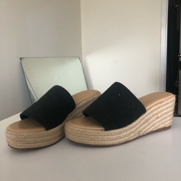 cute wedges - Picture 2 of 8